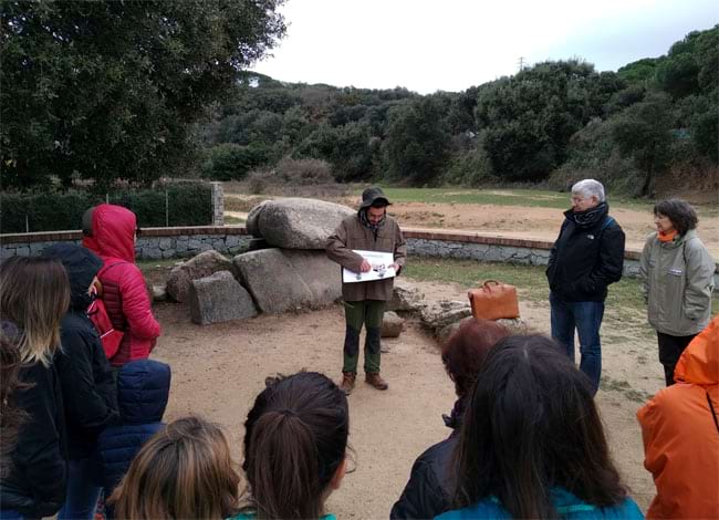 Passejada guiada. Descobrim la hist&ograve;ria i la prehist&ograve;ria