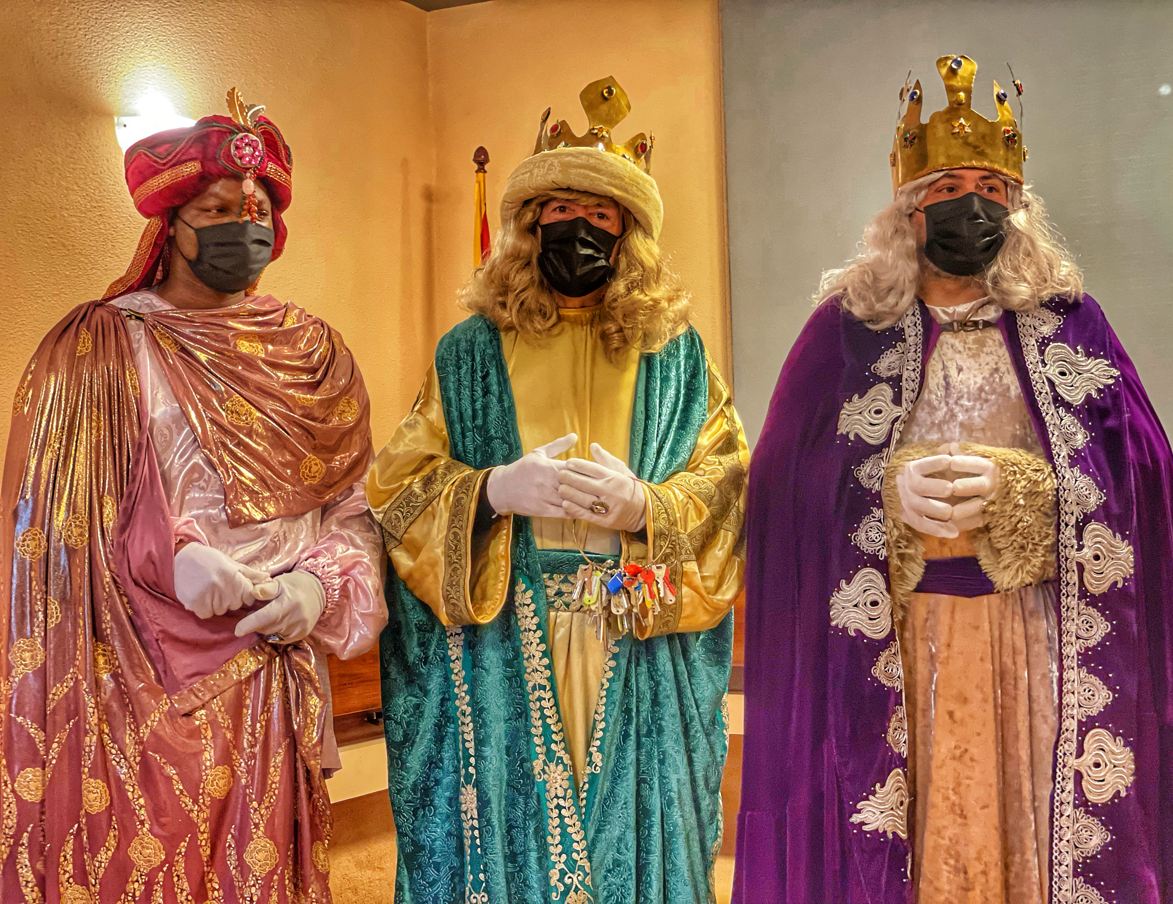 Els Reis d'Orient es van readaptar per no faltar a la seva màgica cita amb les famílies de Vilassar