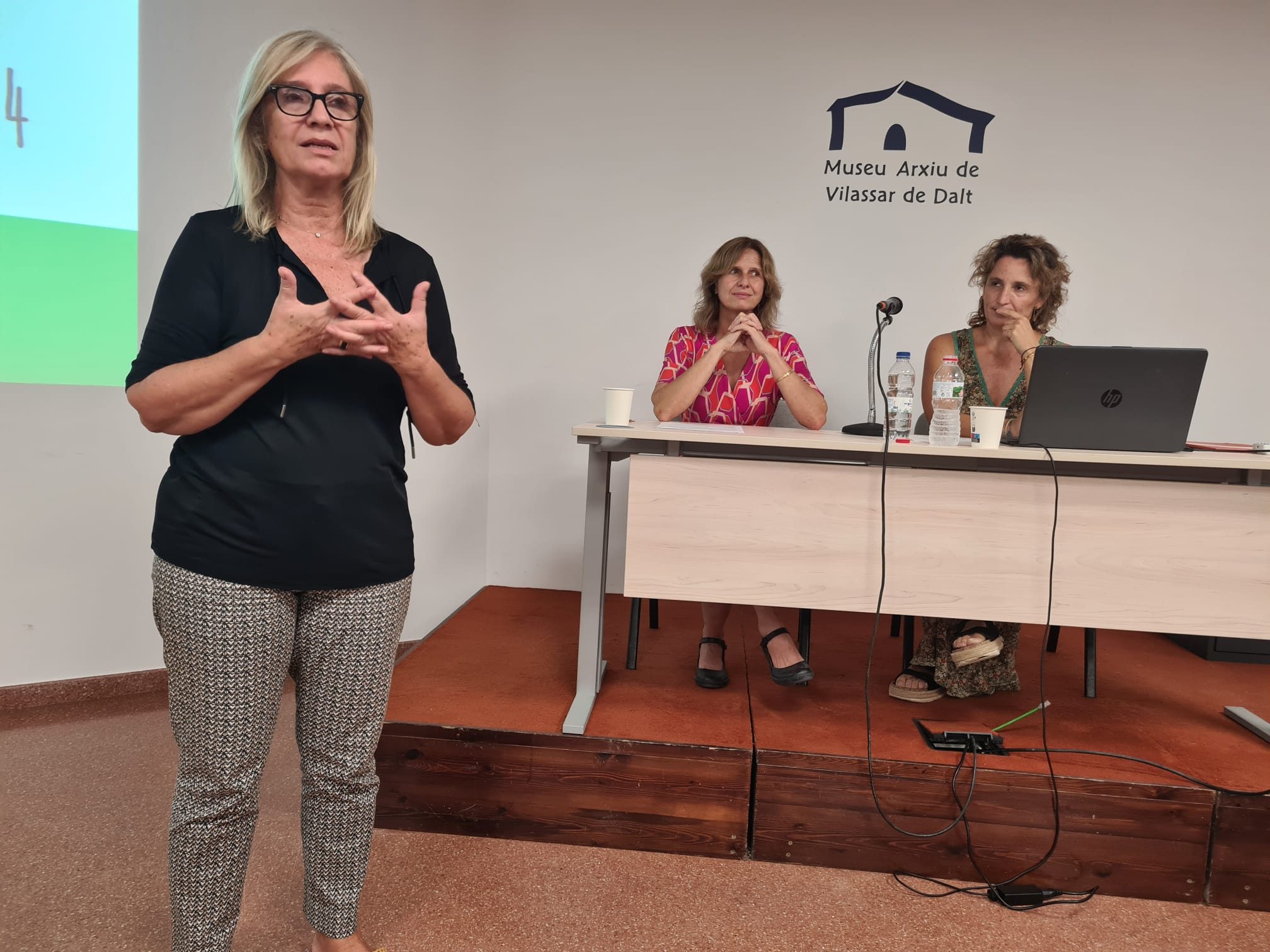 Primera trobada de la comunitat educativa de Vilassar per presentar el nou curs